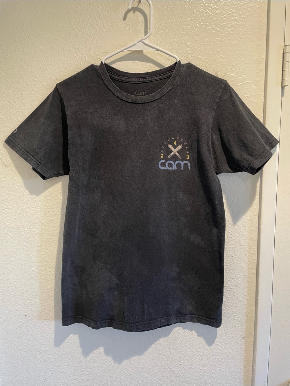 🌬️ Faded Acid Wash CAM 420 Graphic Tee - Distressed Stoner Chic Loungewear 🍁